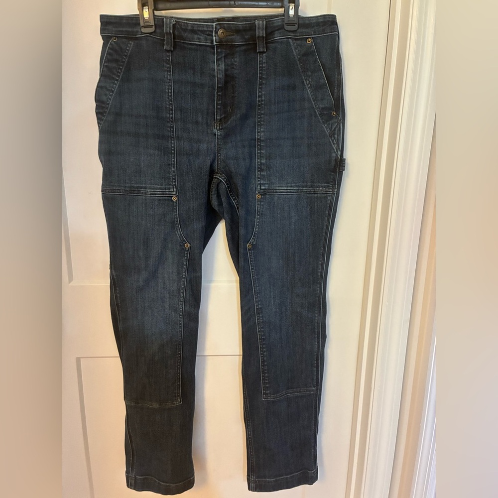 Women’s DuluthFlex Denim Slim Leg Carpenter Jeans with Extra-Strength Stretch